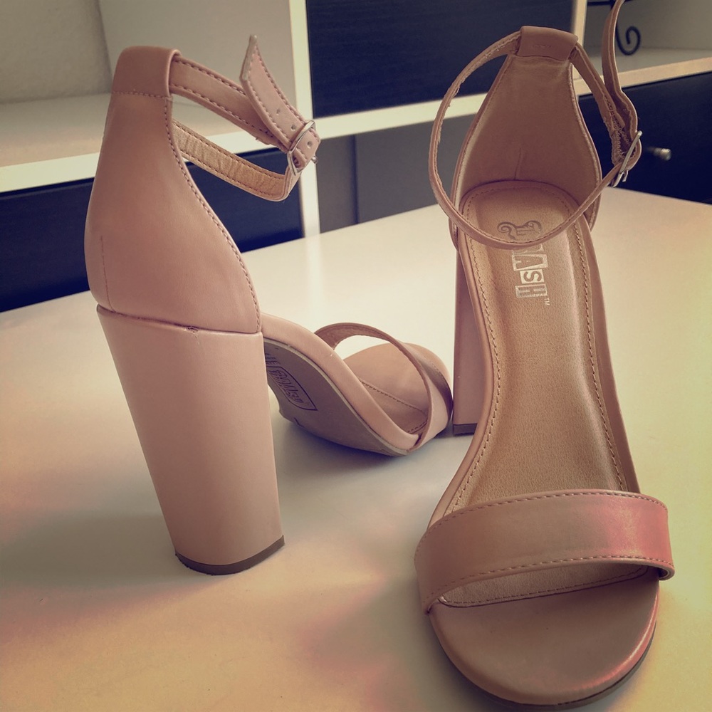 Brash nude high heels